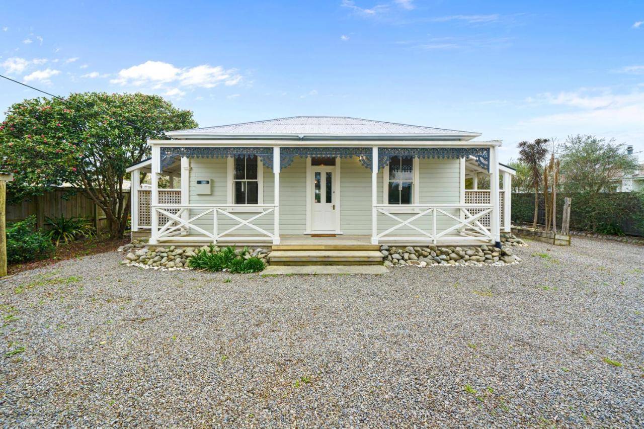 Pendreigh Cottage - Martinborough Holiday Home 외부 사진