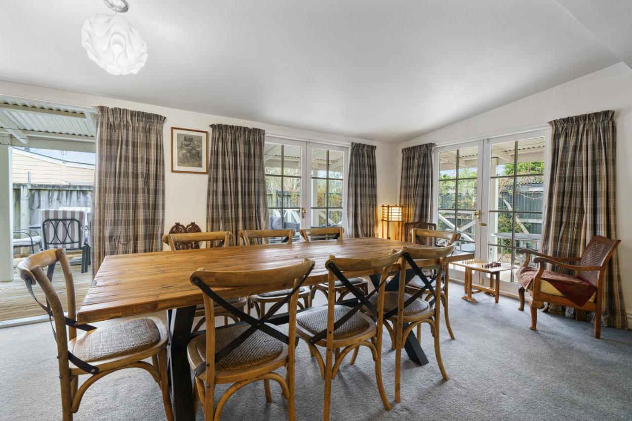 Pendreigh Cottage - Martinborough Holiday Home 외부 사진