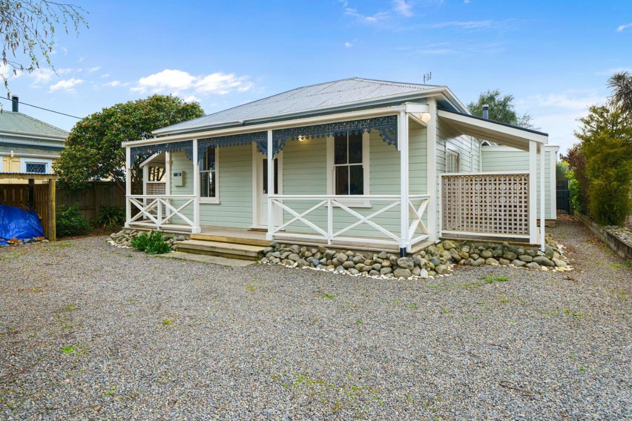 Pendreigh Cottage - Martinborough Holiday Home 외부 사진